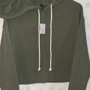 NWT!! Wild Fable Cropped Hoodie| XS Olive Green Sweatshirt | casual